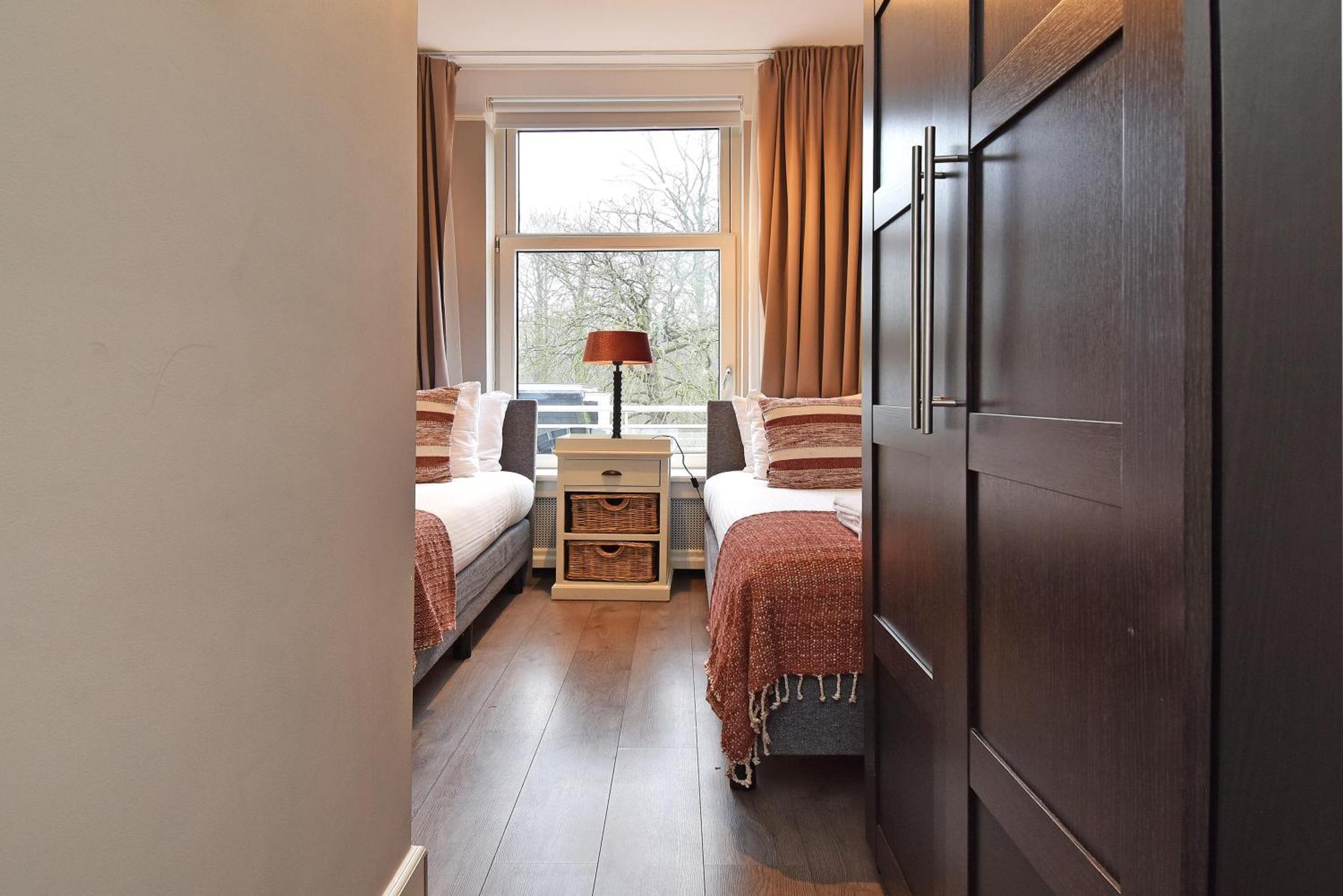 Park 84, 86 & 88 Apartment Den Haag