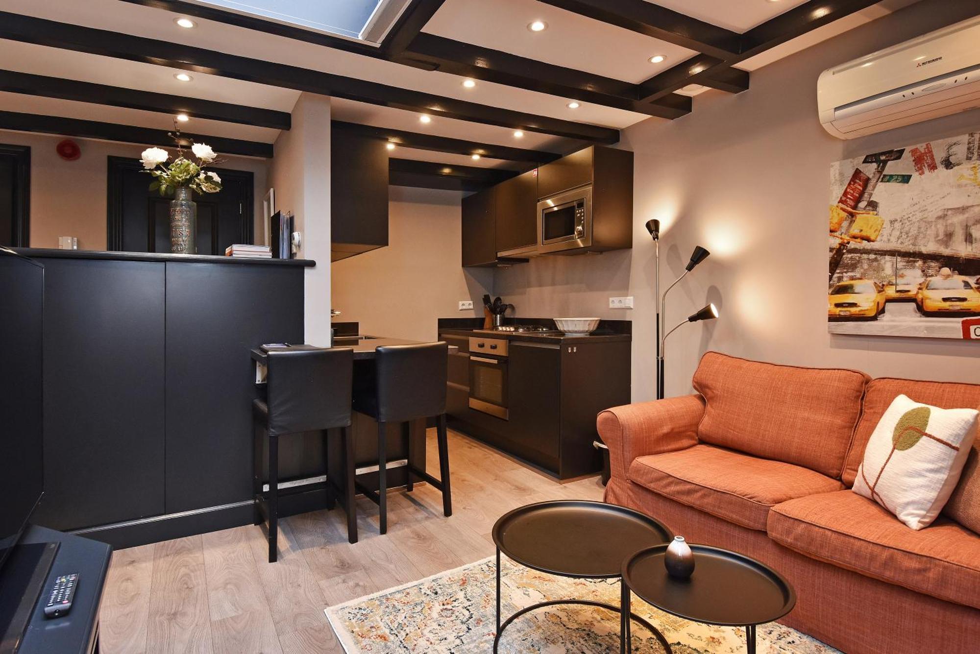 Apartment Park 84, 86 & 88 *